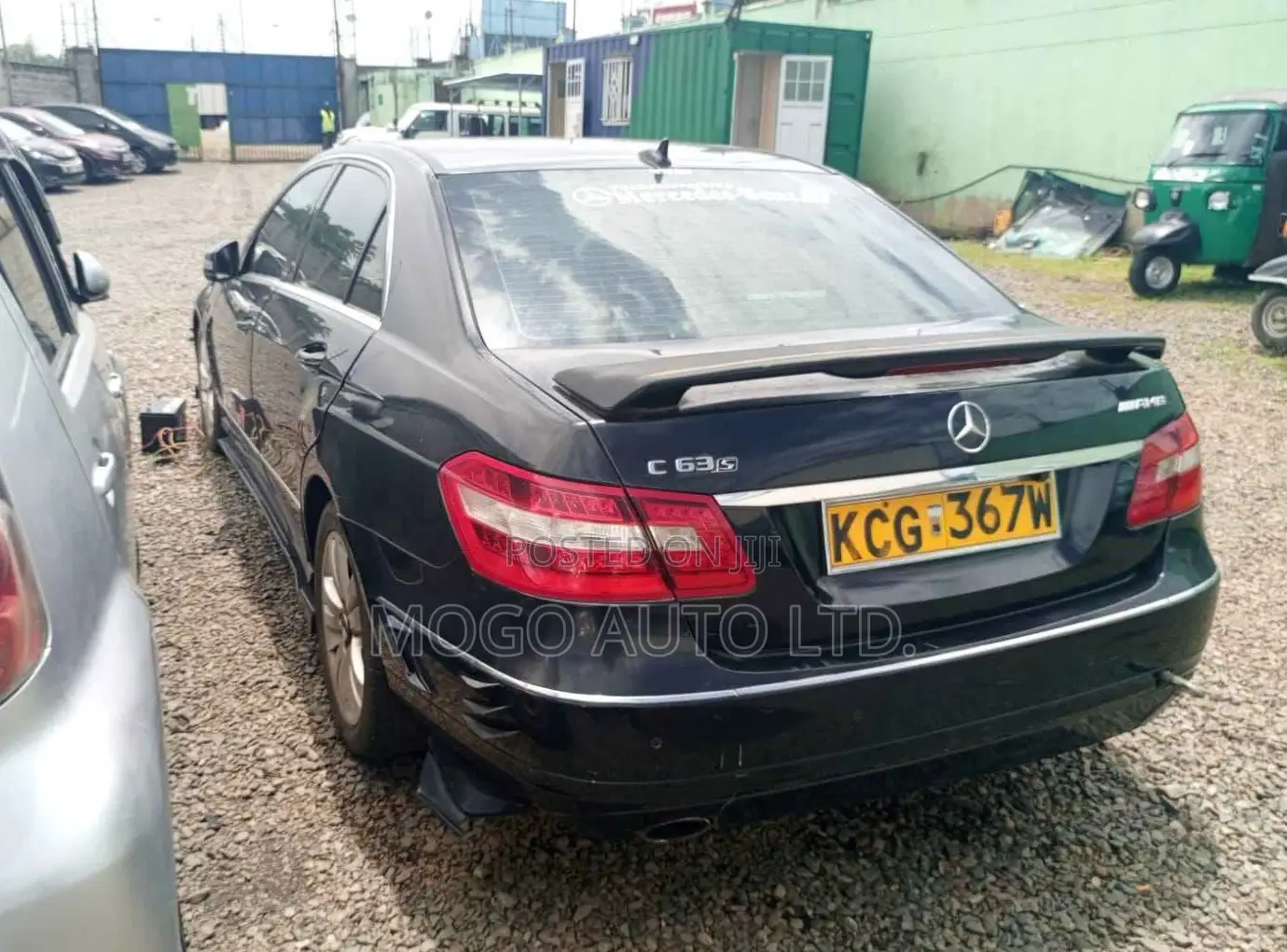 Mercedes-Benz E200 2010 Black
