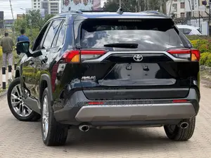 Toyota RAV4 Limited AWD 2019 Black