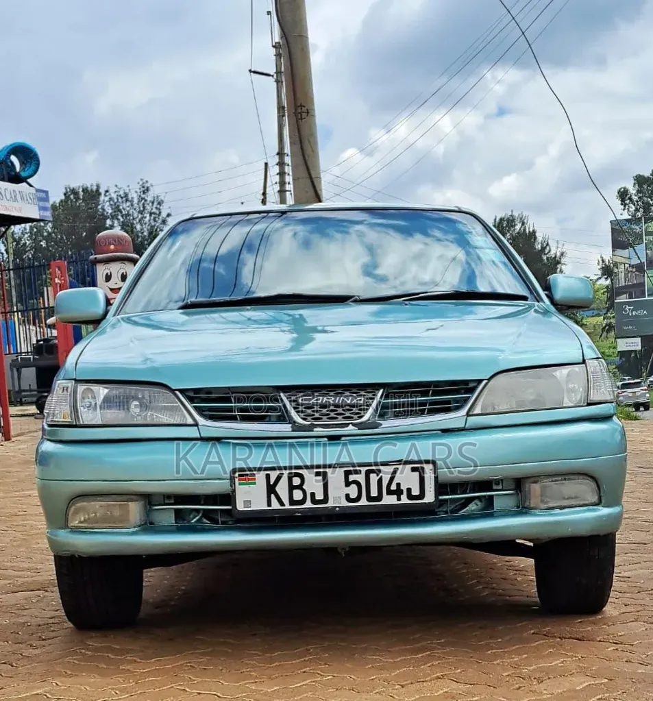Toyota Carina 1.8 FWD Sedan 2001