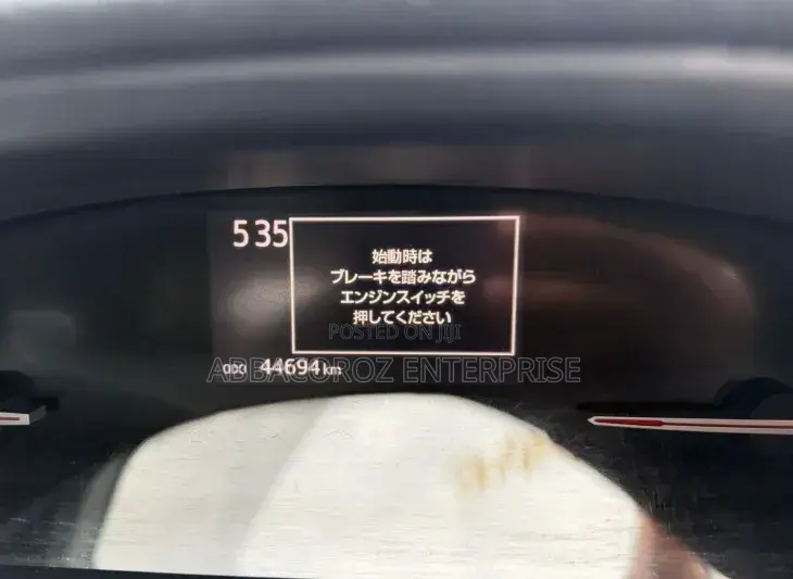 Toyota Sienta 2019 Silver