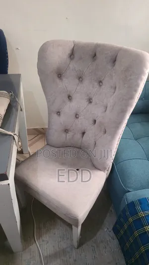 6 Seater Dining Table