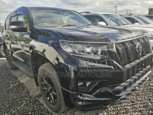 Toyota Land Cruiser Prado 2.8 2021 Black