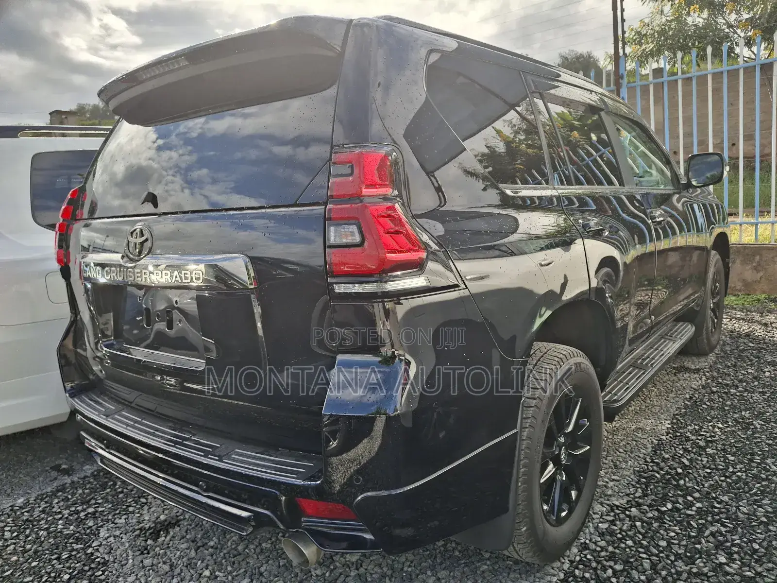 Toyota Land Cruiser Prado 2.8 2021 Black