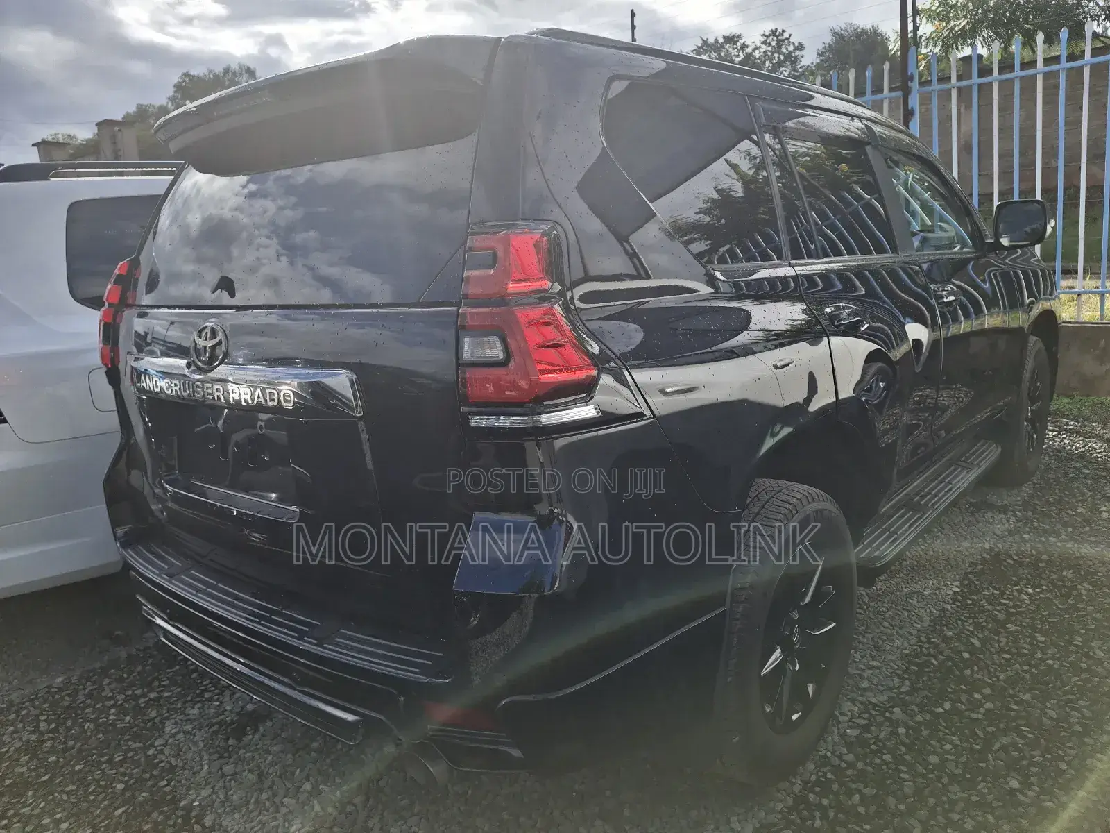 Toyota Land Cruiser Prado 2.8 2021 Black