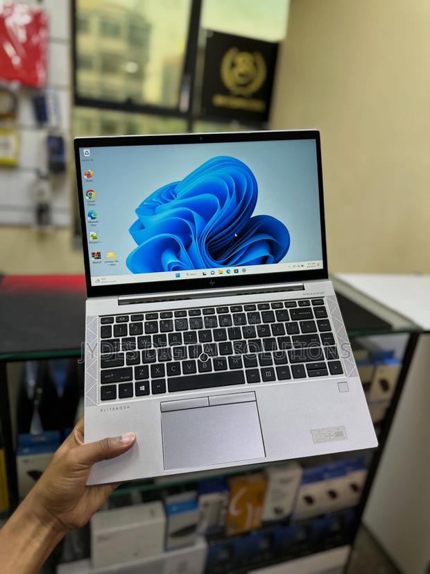 Laptop HP EliteBook 845 G8 8GB AMD Ryzen 5 SSD 256GB