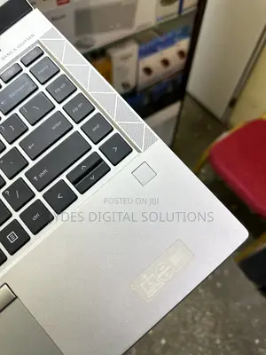 Laptop HP EliteBook 845 G8 8GB AMD Ryzen 5 SSD 256GB