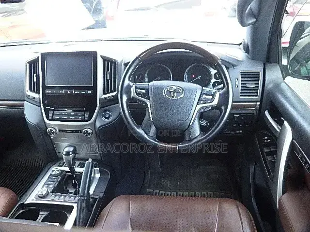Toyota Land Cruiser 2019 Black