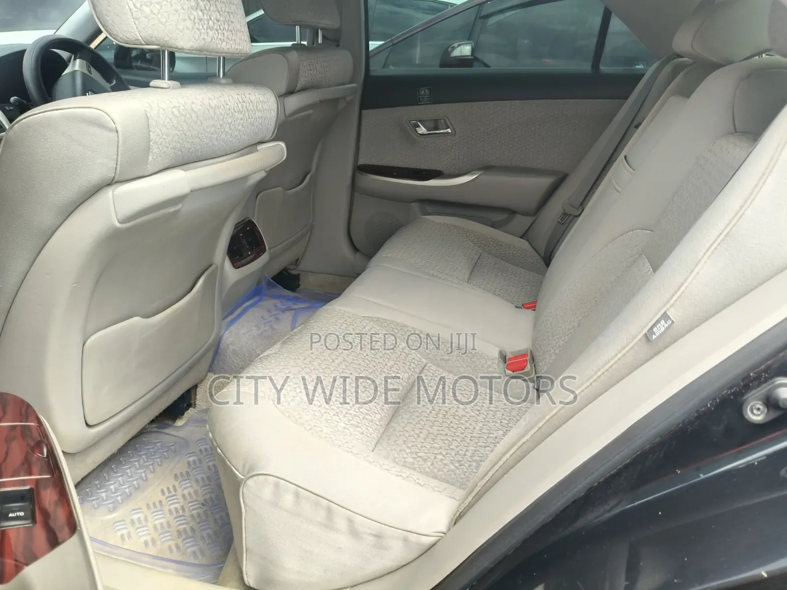 Toyota Crown 2013 Black