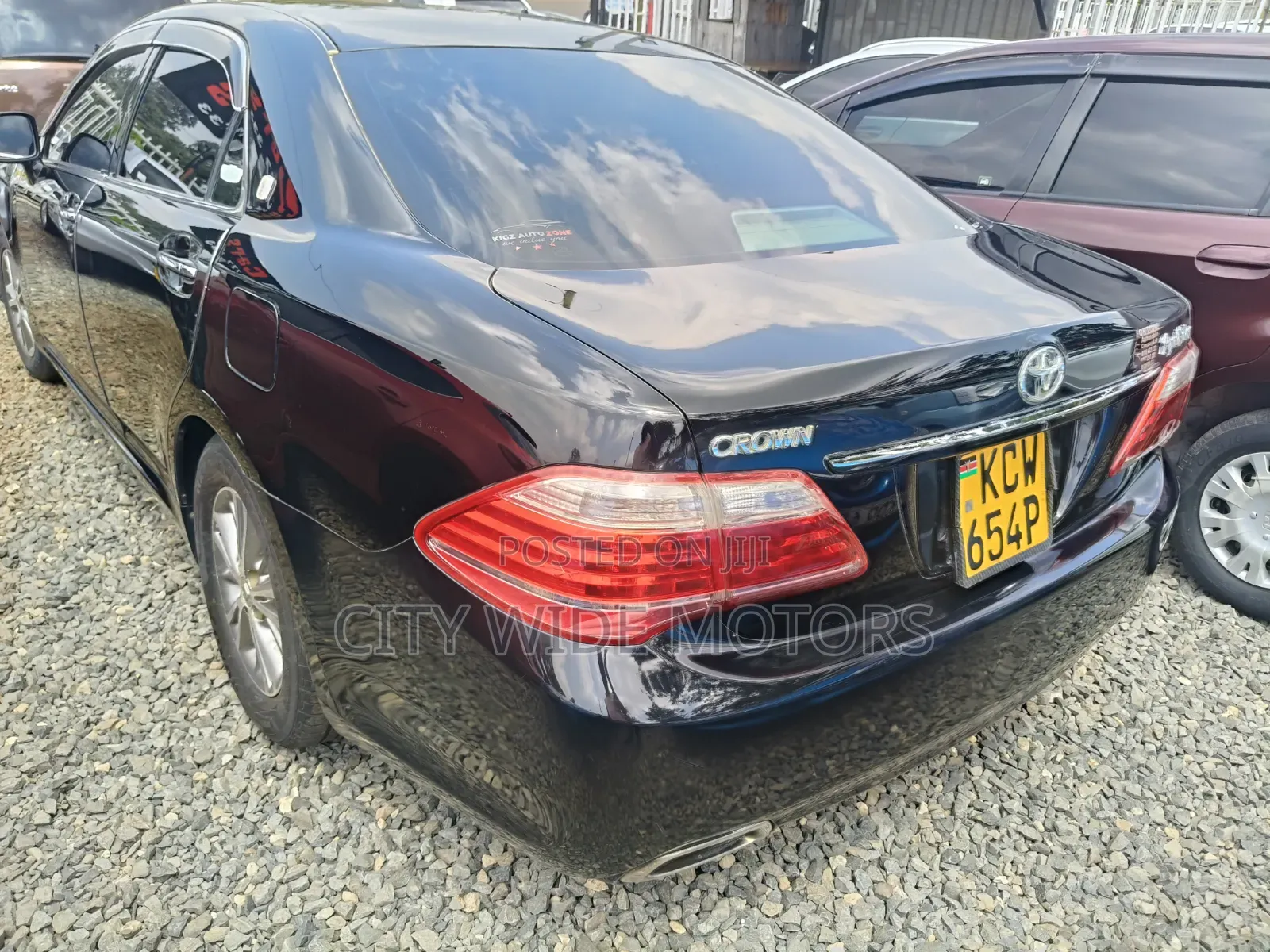 Toyota Crown 2013 Black