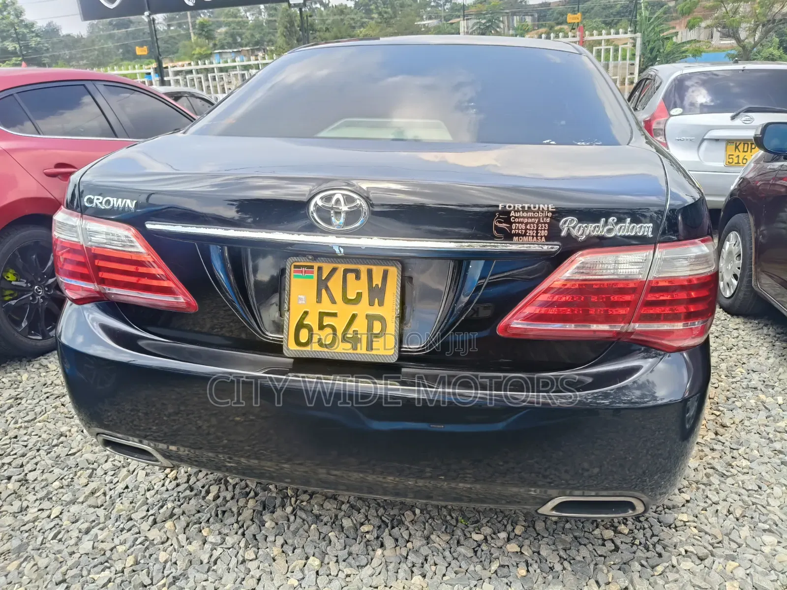 Toyota Crown 2013 Black