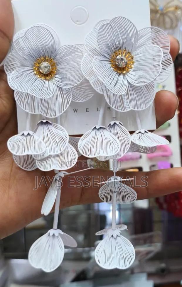 Bold and Colorful Earrings - thumbnail 7