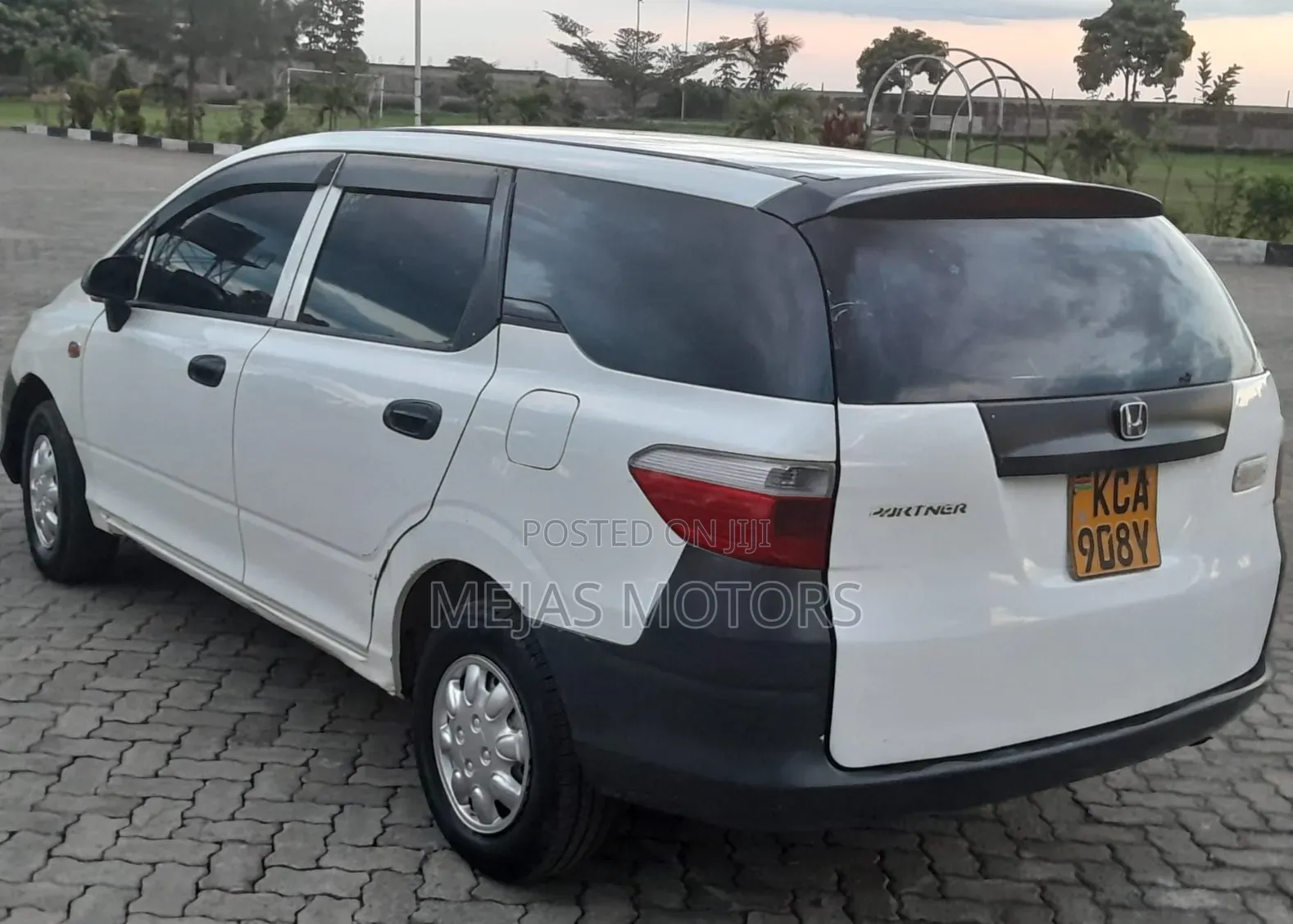 Honda Partner 2008 White