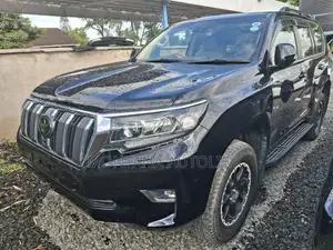 Toyota Land Cruiser Prado 2.7 2021 Black