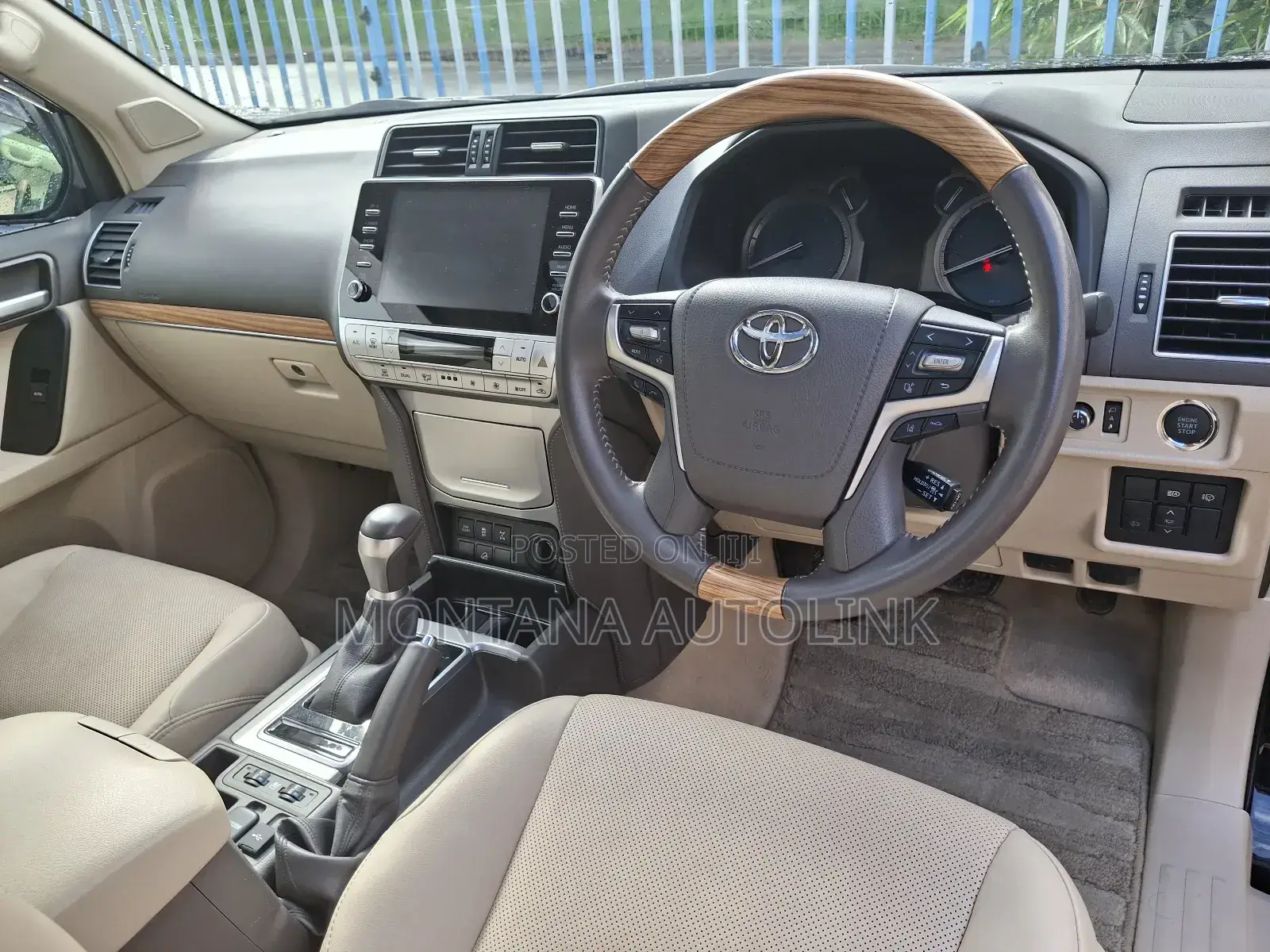 Toyota Land Cruiser Prado 2.7 2021 Black