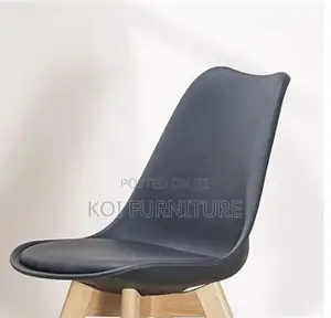 Dining Chairs; Arnole Upholstred Dining Chaires With 4 Stand Legs
