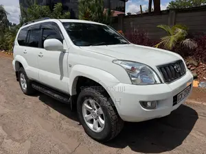 Toyota Land Cruiser Prado 2009 White