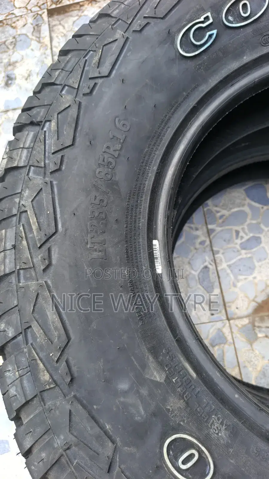 235/85r16 Comforser a/T