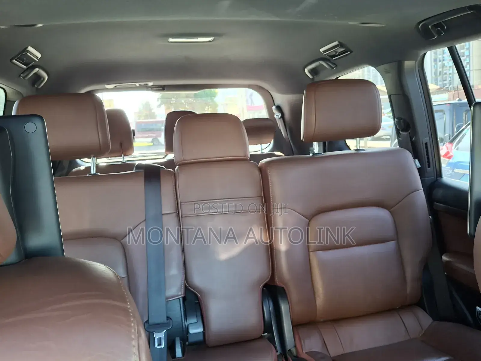 Toyota Land Cruiser 4.6 V8 ZX 2019 Pearl