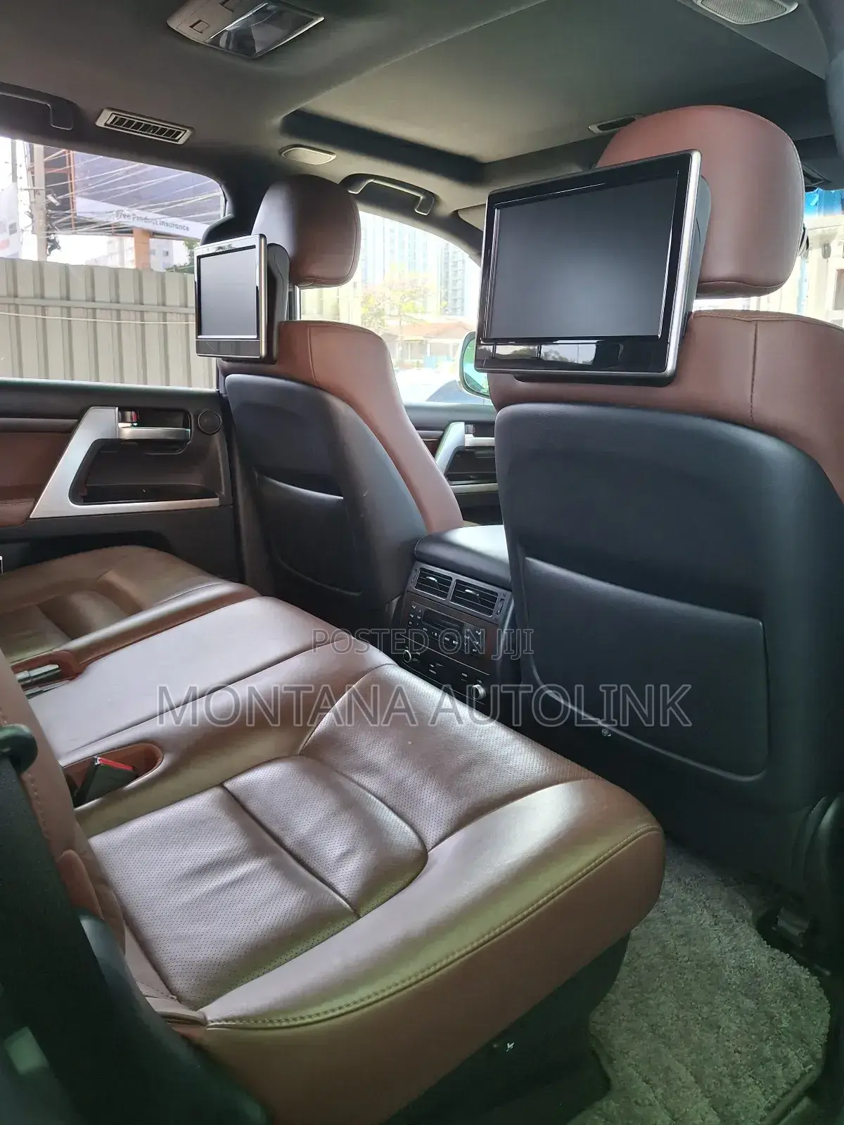 Toyota Land Cruiser 4.6 V8 ZX 2019 Pearl