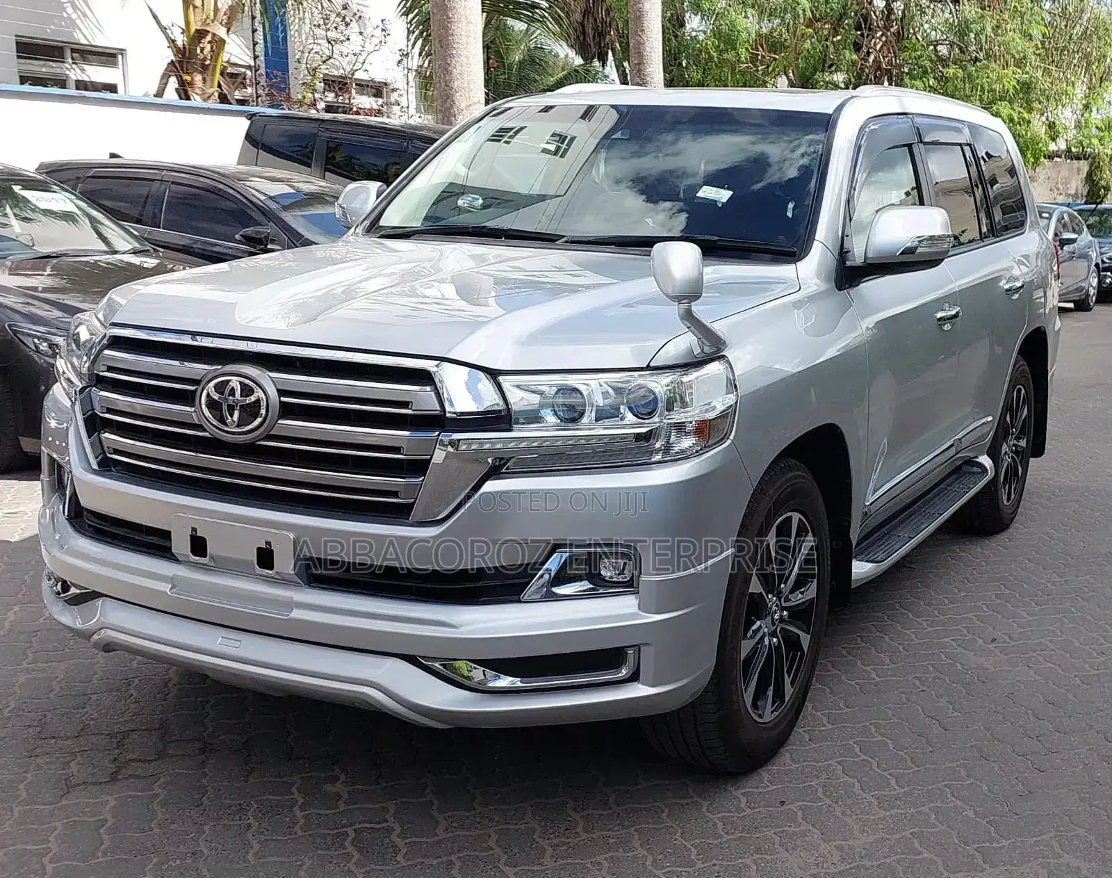Toyota Land Cruiser 2019 Silver