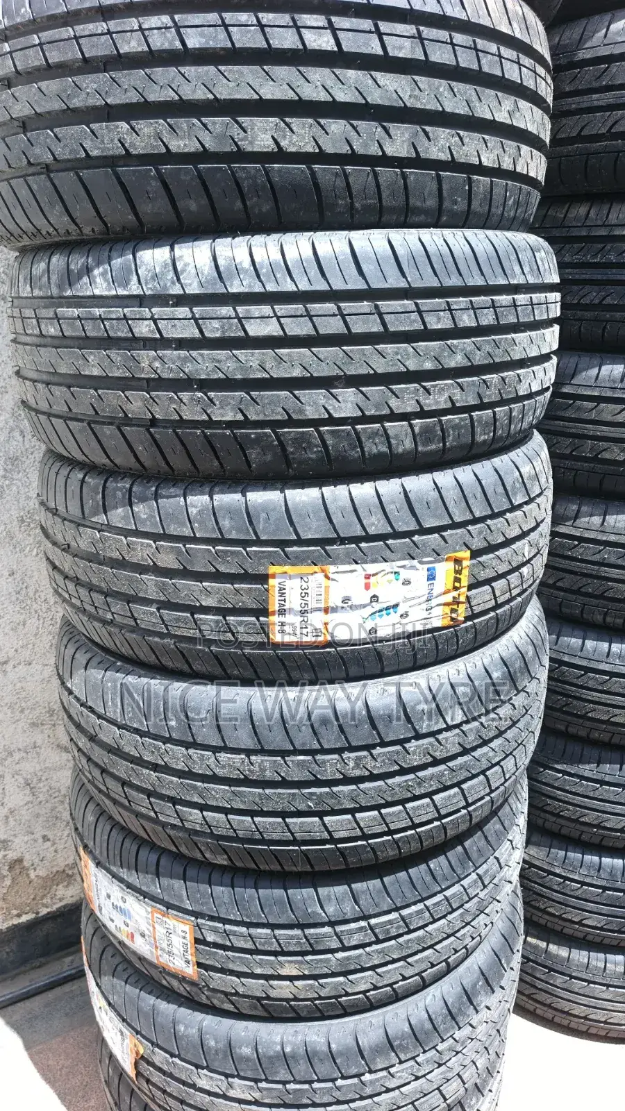 235/55r17 Boto