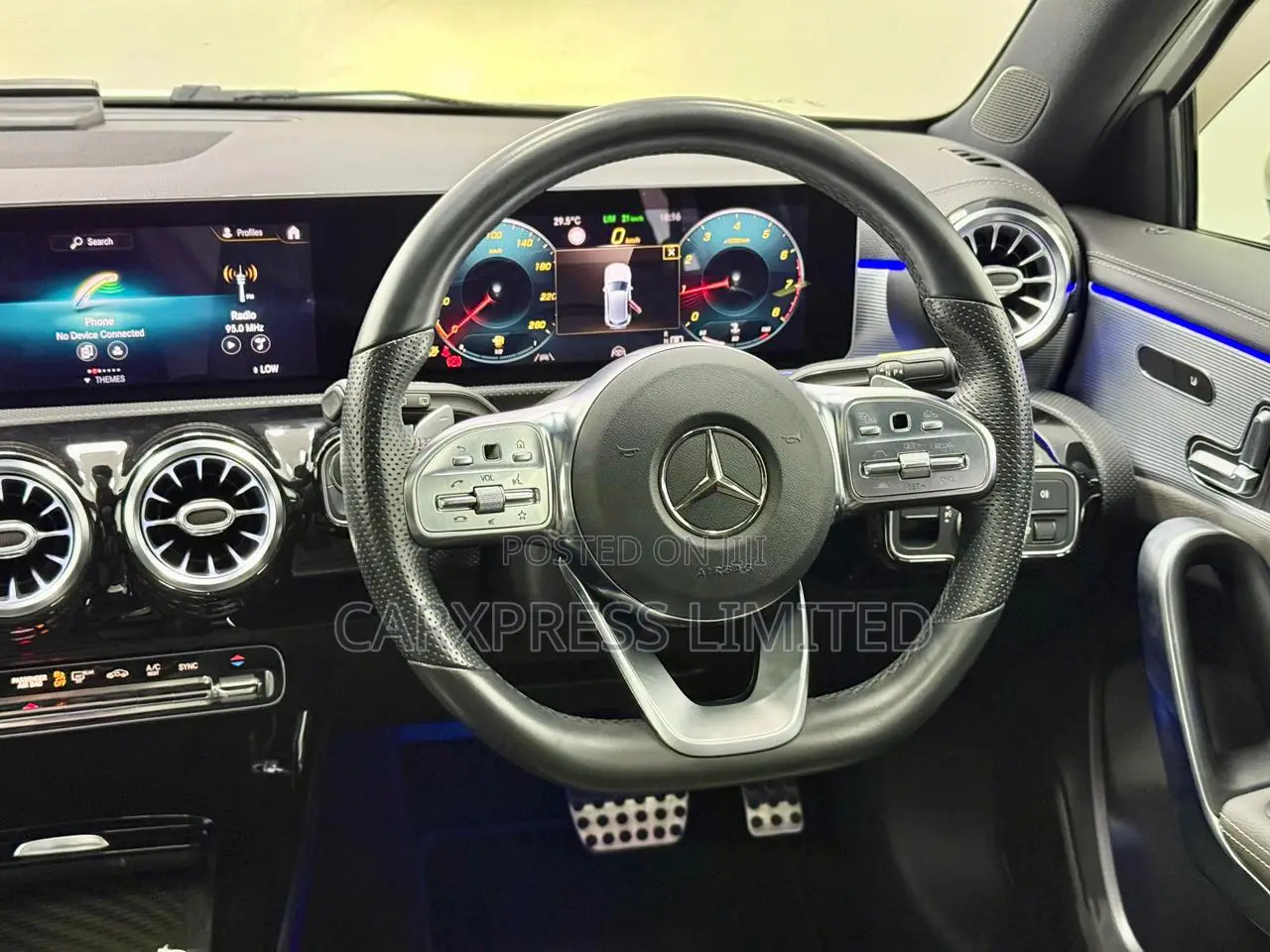 Mercedes-Benz A-Class 2019 White