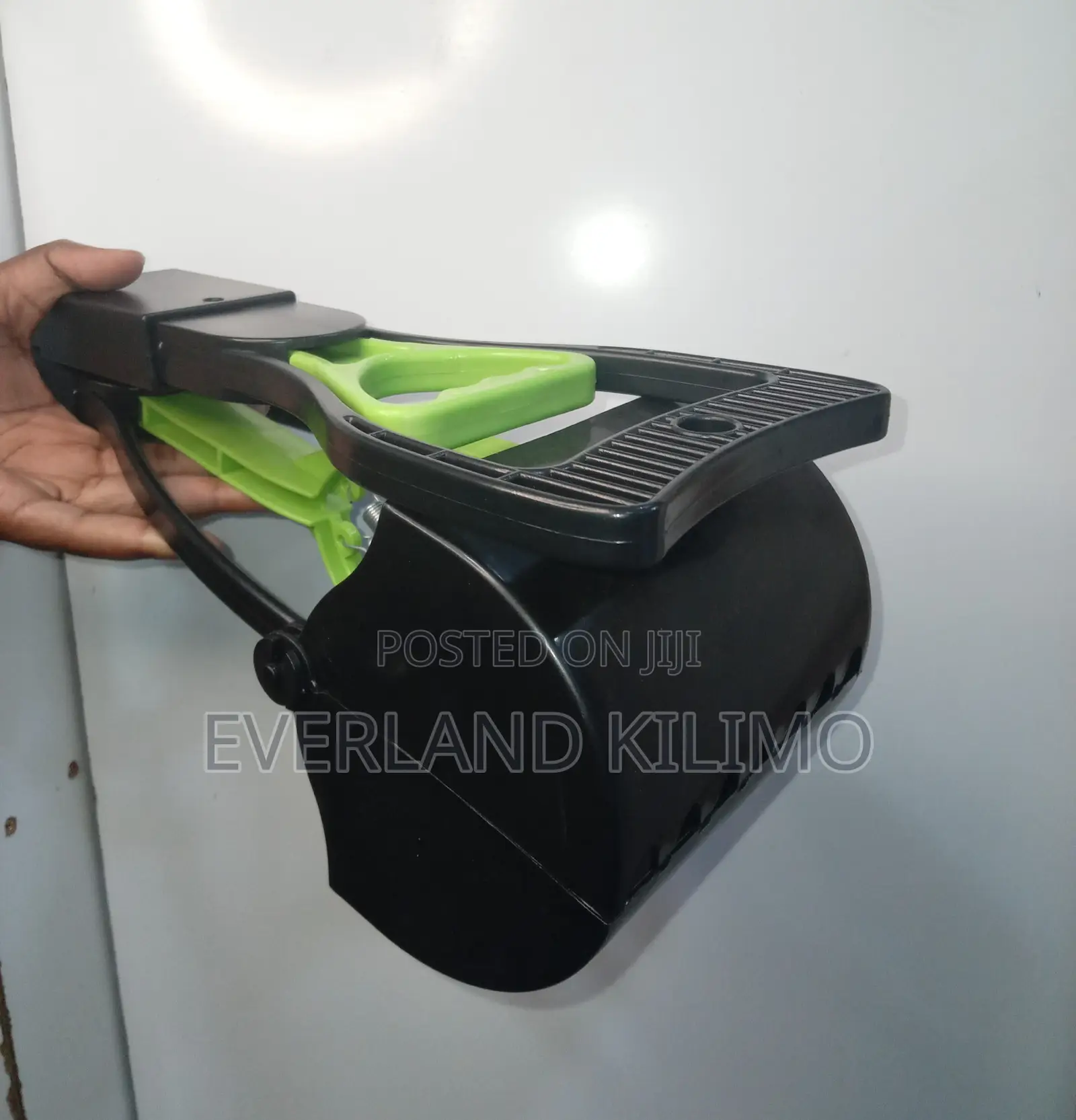 Long Handle Poop Scooper