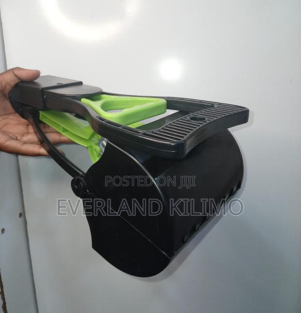 Long Handle Poop Scooper