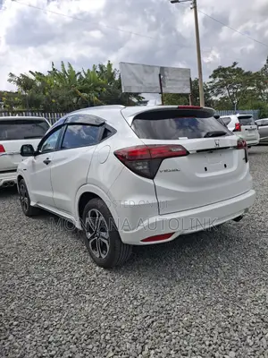 Honda Vezel 1.5 Hybrid 2WD 2019 White