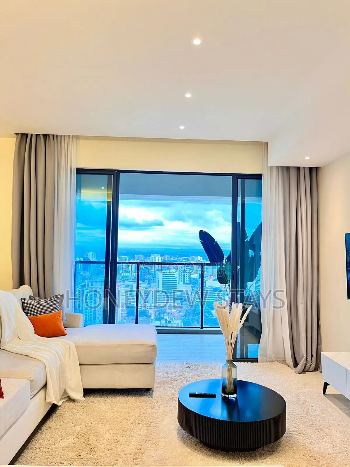 Luxury 2br Apartment In Gtc Westlands With Pool, Gym Wifi + Views