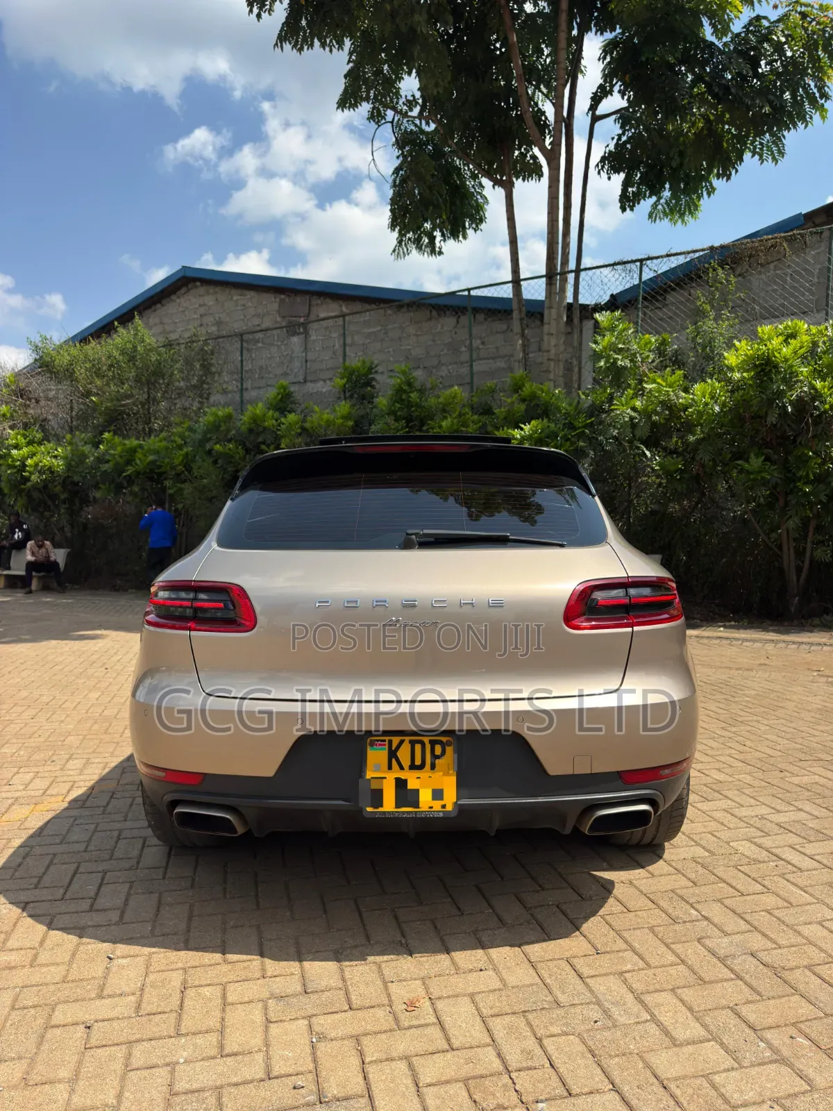 Porsche Macan Base 2017 Brown