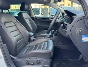 Volkswagen Golf 2019 White