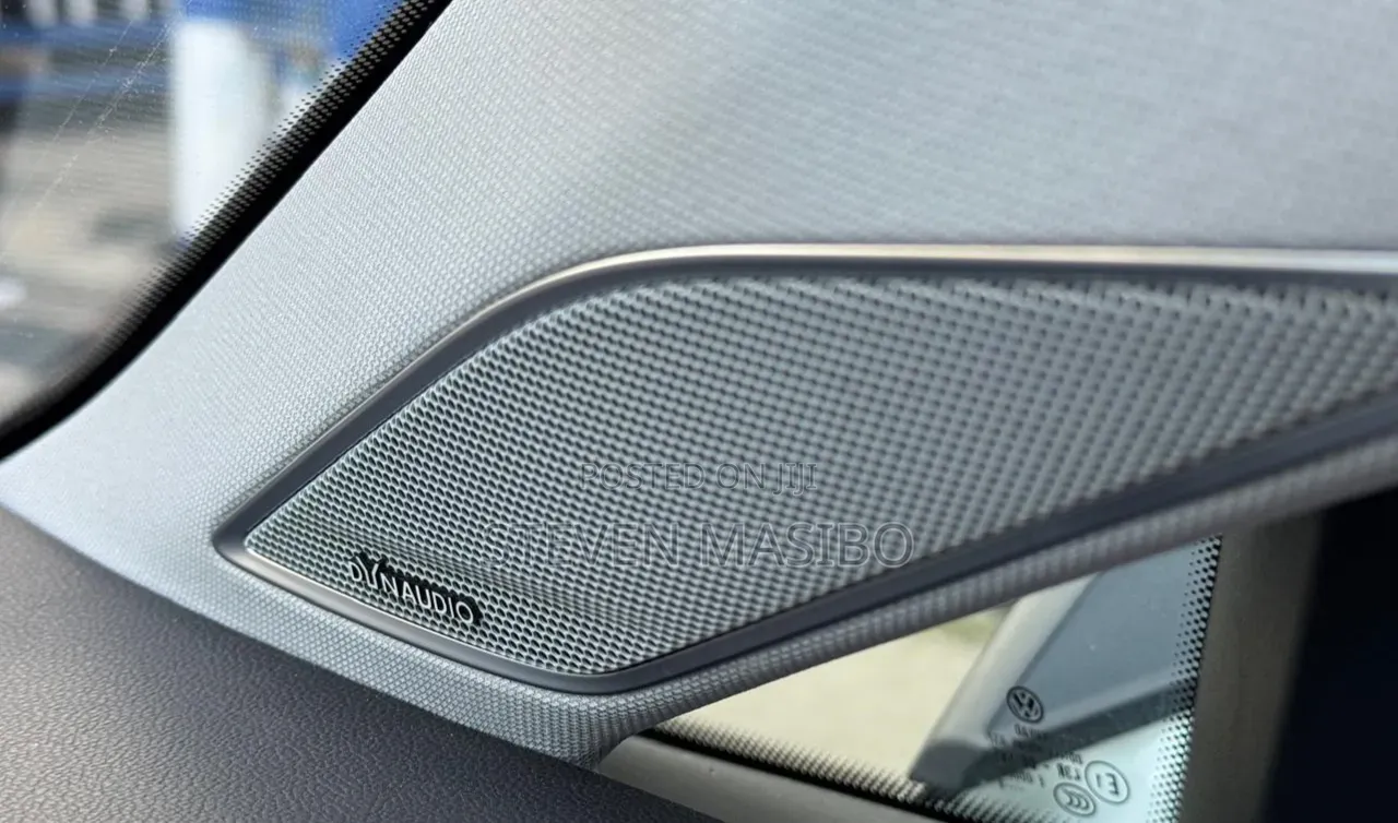 Volkswagen Golf 2019 White