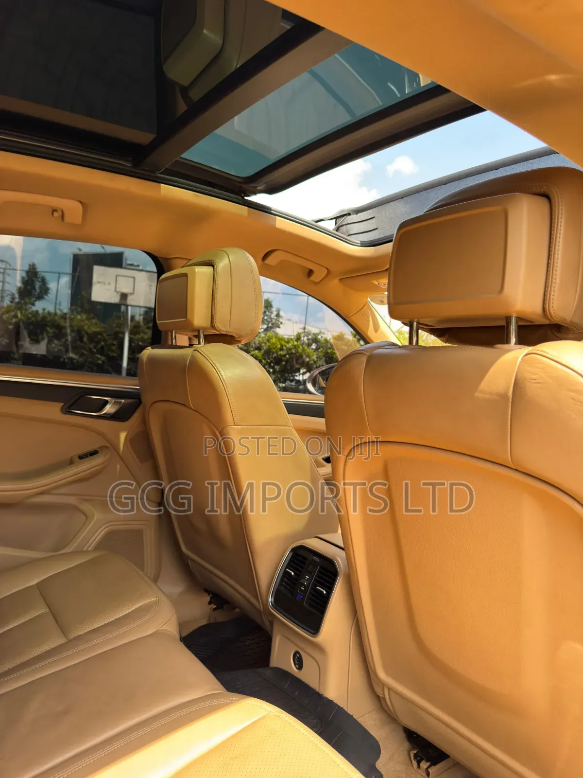 Porsche Macan Base 2017 Brown