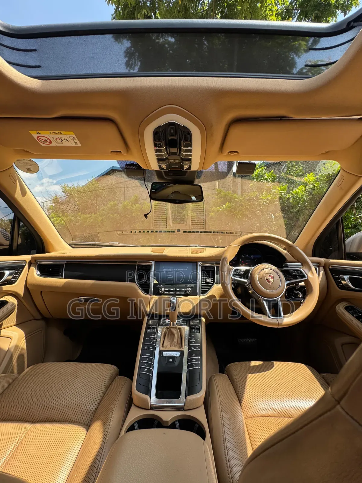 Porsche Macan Base 2017 Brown