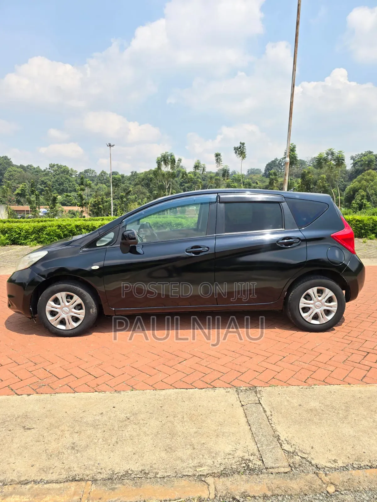 Nissan Note 2015 Black