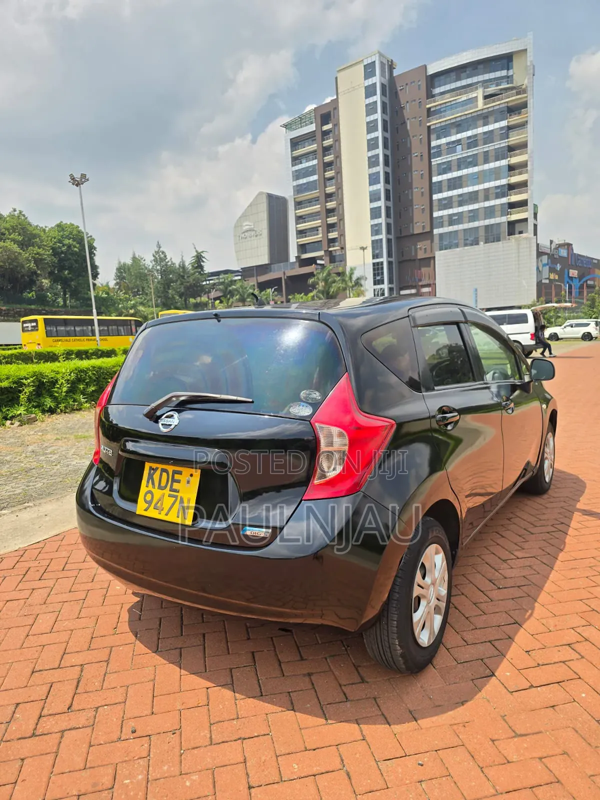 Nissan Note 2015 Black