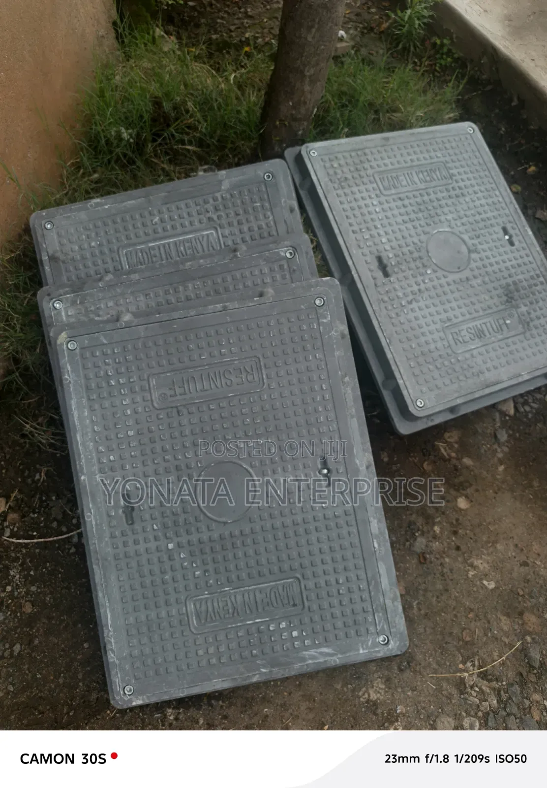 Locable Manhole Cover 450*600 12.5t Restocked