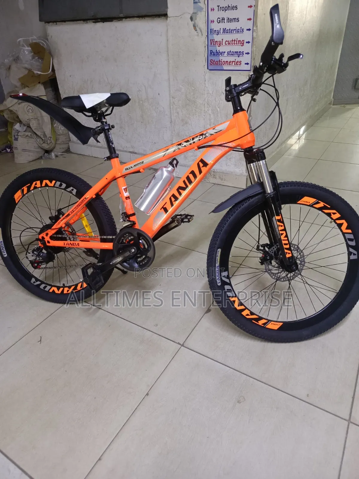 Tanda 24 Inch Mountain Bike