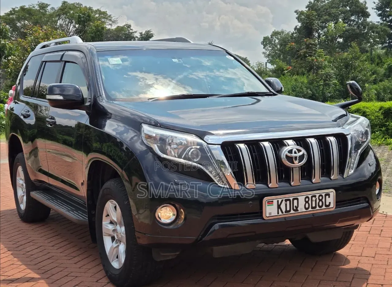 Toyota Land Cruiser Prado 2016 Black