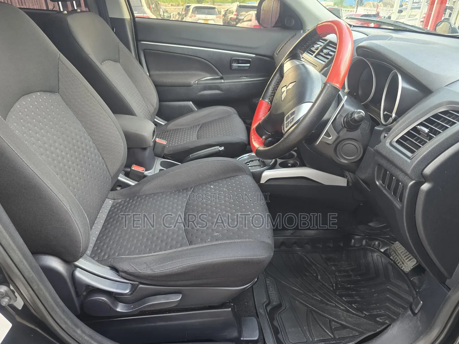 Mitsubishi RVR 2010 Black