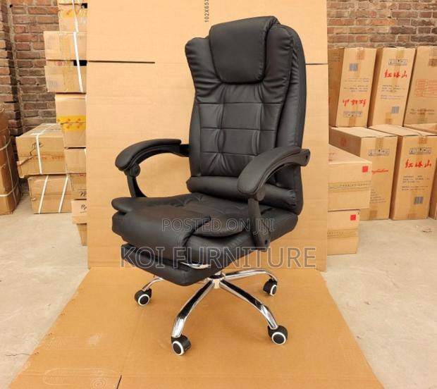 Office Chair : Peru Black High-Back Leather Executive Office Chai - main view