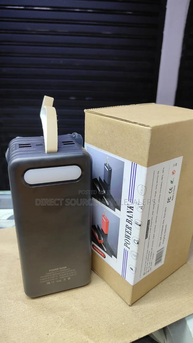 Super Fast 10000mah Power Bank for Android and iPhone - thumbnail 2