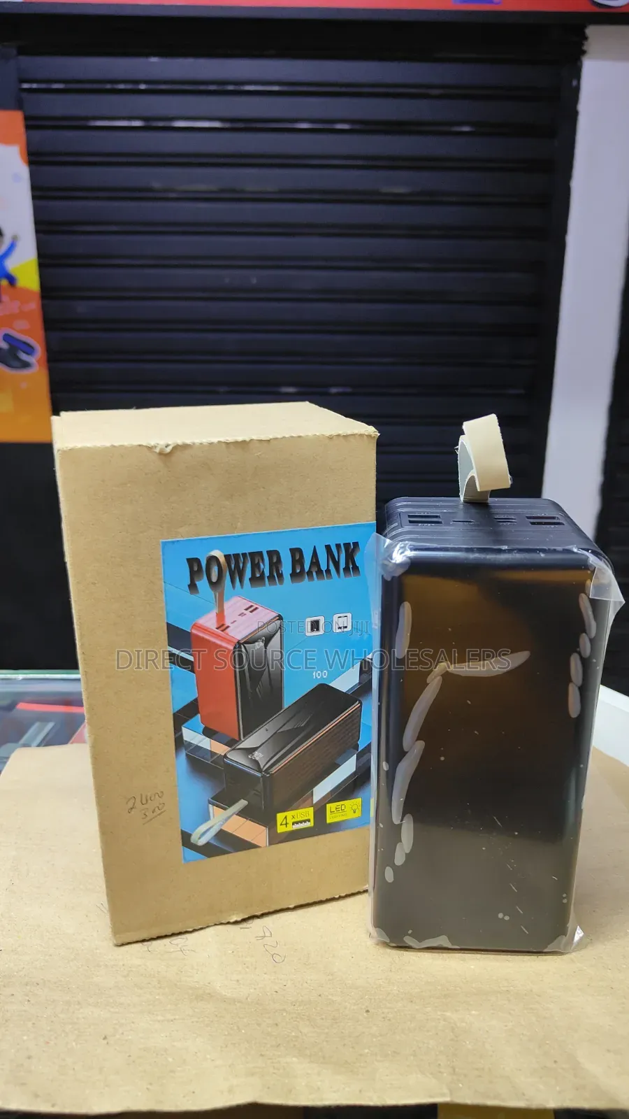 Super Fast 10000mah Power Bank for Android and iPhone