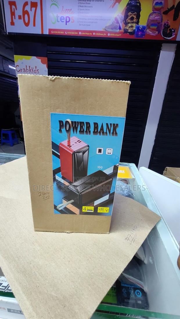 Super Fast 10000mah Power Bank for Android and iPhone - thumbnail 2