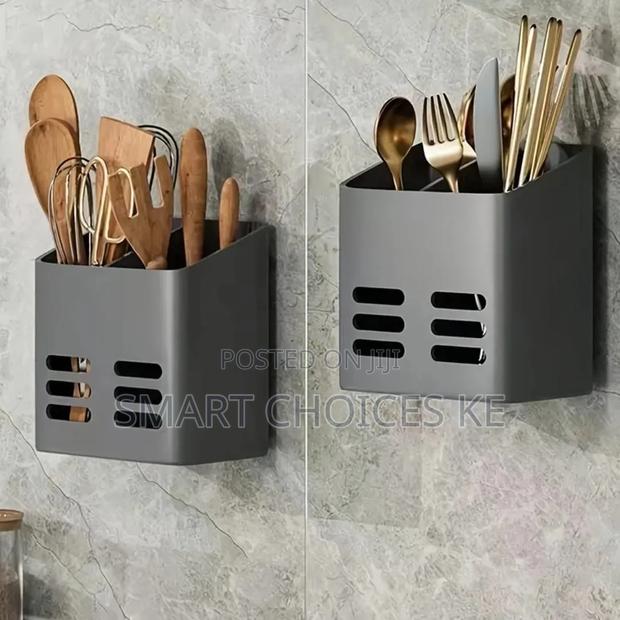 Punch-Free Simple Storage Box - thumbnail 2