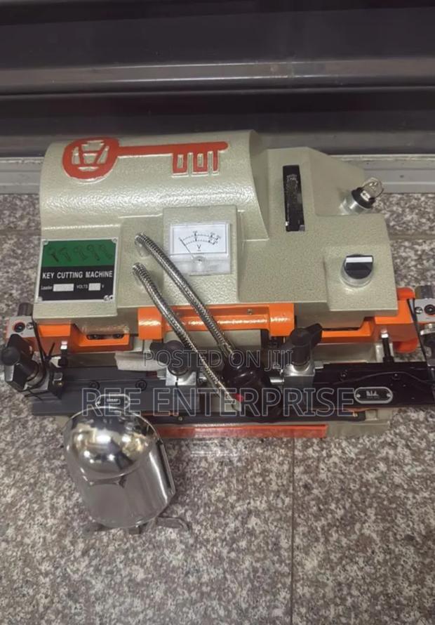 Key Cutting Machine Brand New