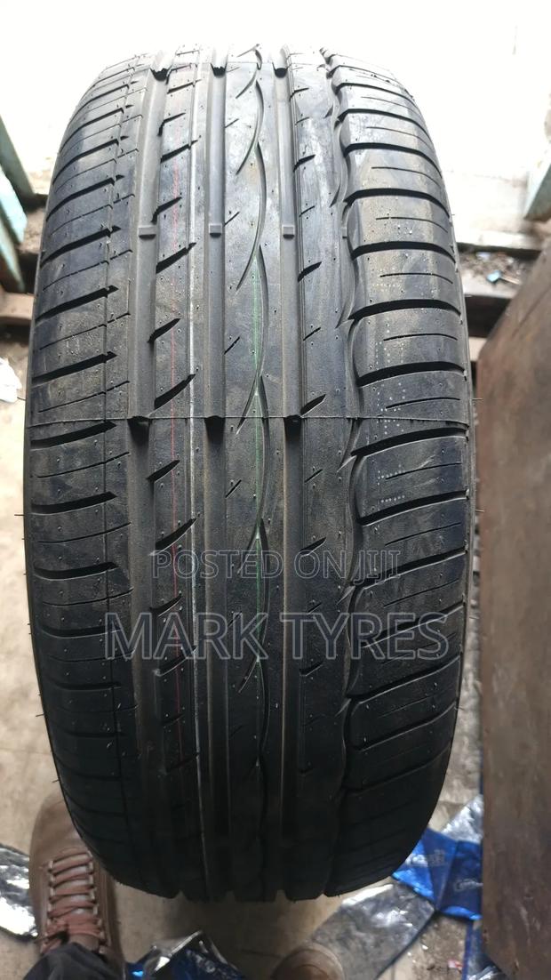 235/55r19 Comforser