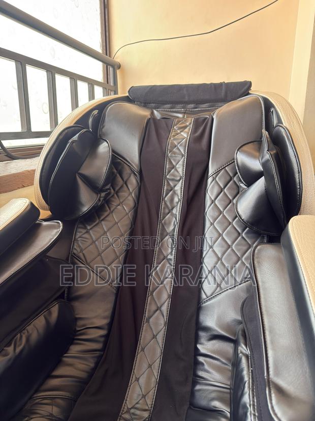 Premium Leather Massage Chair - thumbnail 2