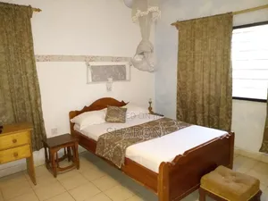4 Bedroom Beach Cottage